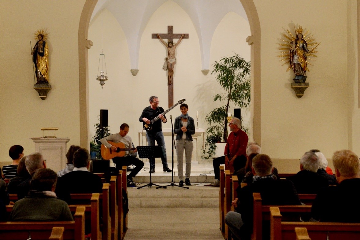 Gründungsversammlung Kulturkirche 4656 mit «Acoustic Soul»
