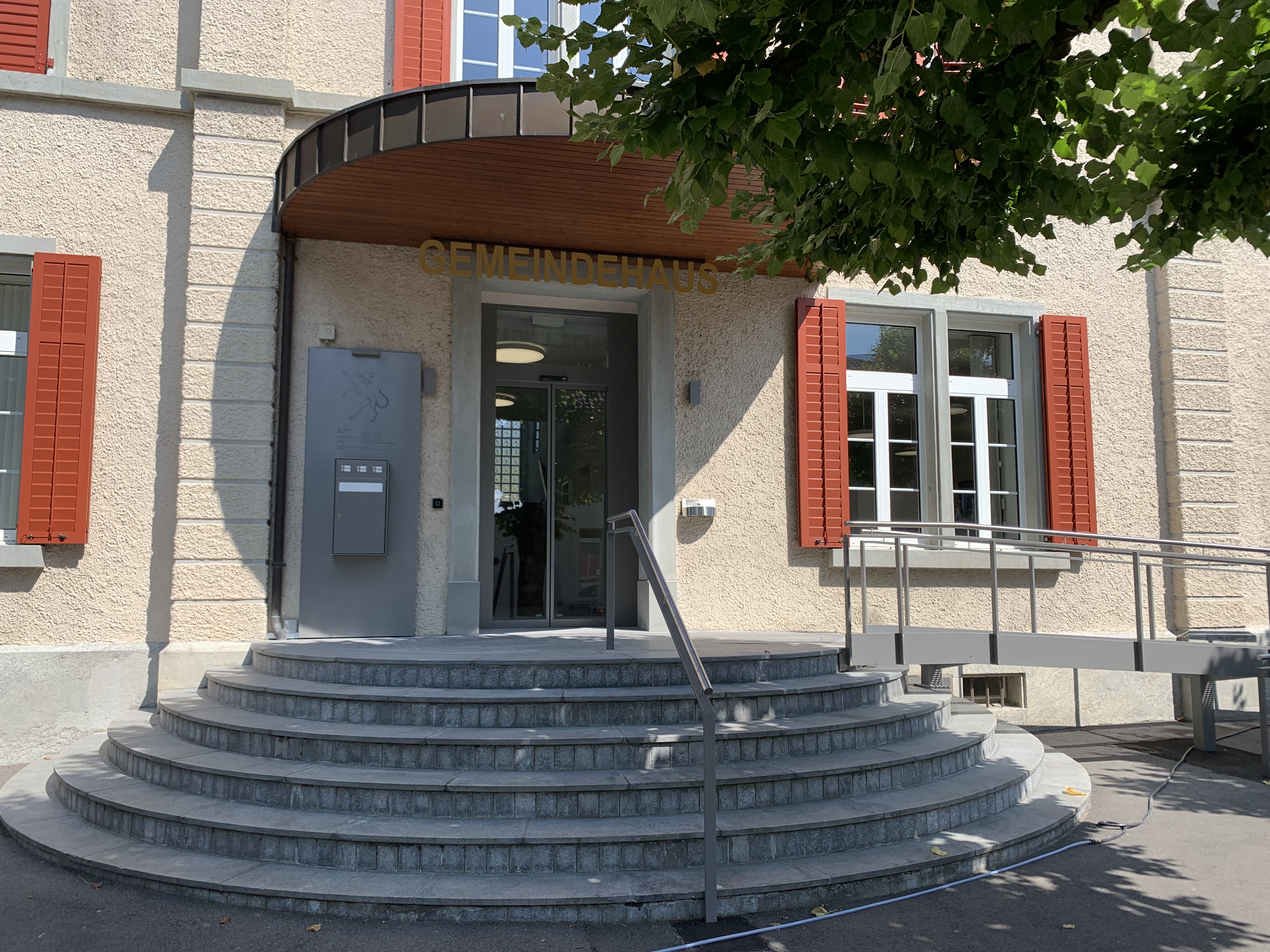 Eingang Gemeindehaus