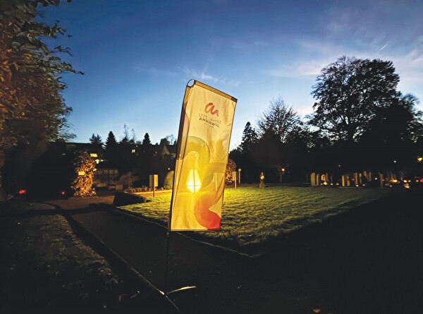 Im Jubiläumsmonat November steht der Friedhof im Zentrum des Geschehens.