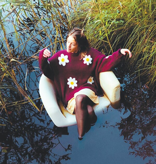 Selina Schildknecht veröffentlicht heute ihre neue EP «On the Journey». 