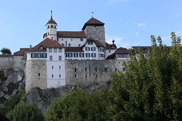 Festung, Jugendheim