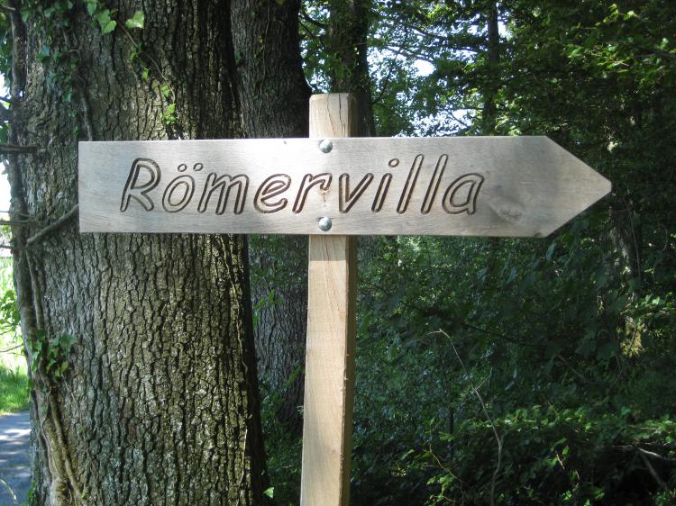 Wegweiser Römische Villa