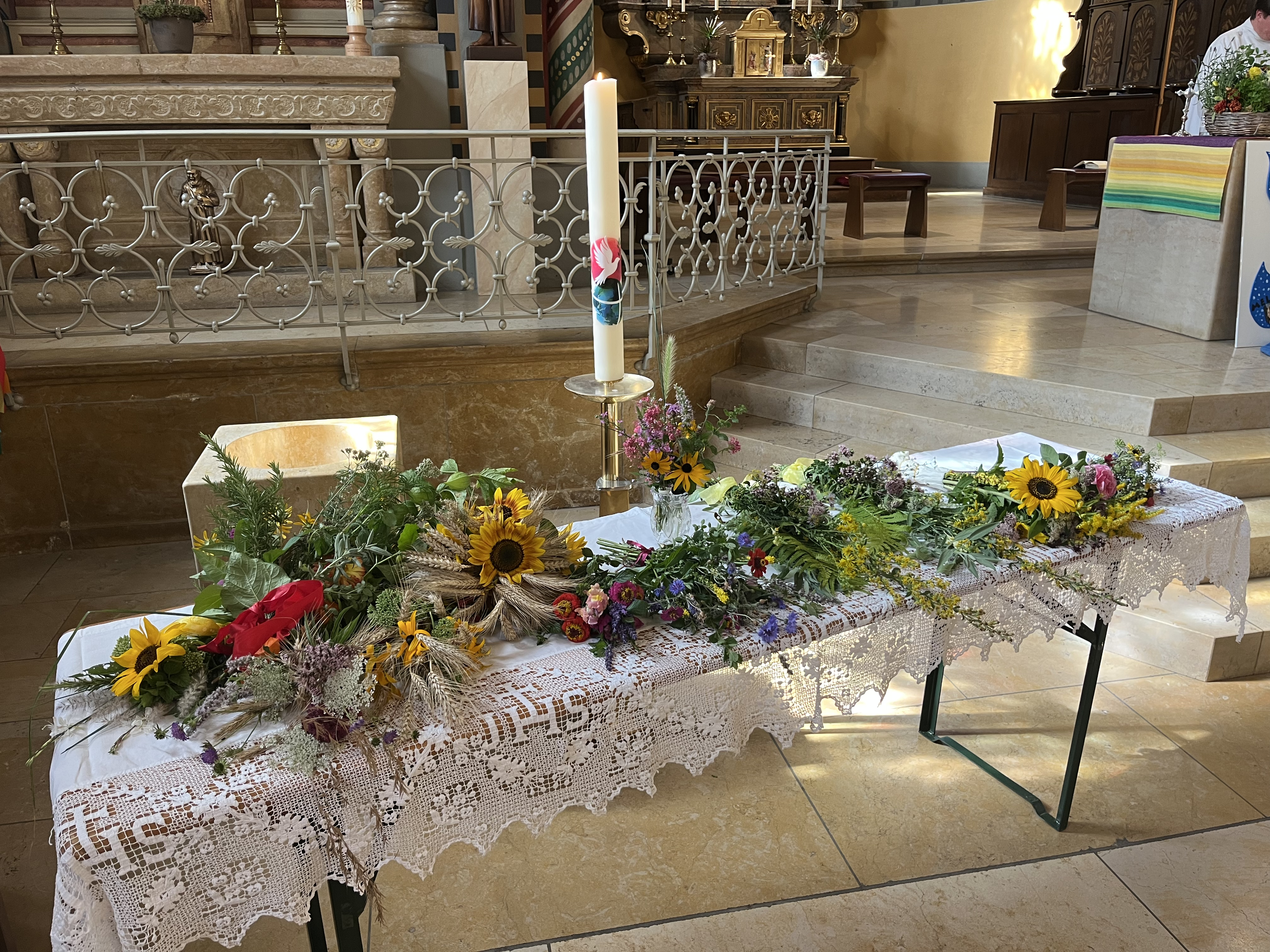 Kräuteraltar Maria Himmelfahrt