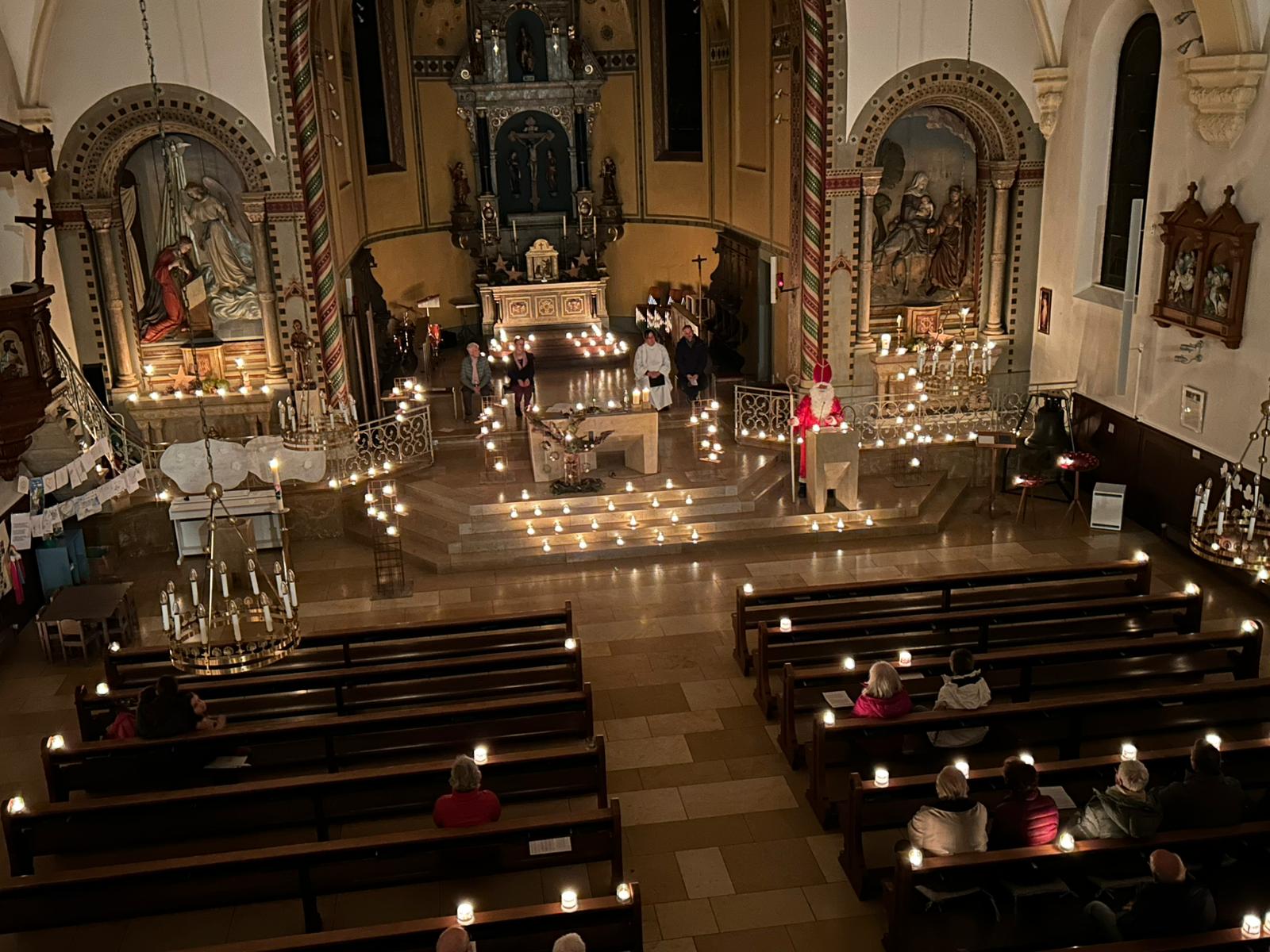 Der Samichlaus in der Kirche am 6.12.2025