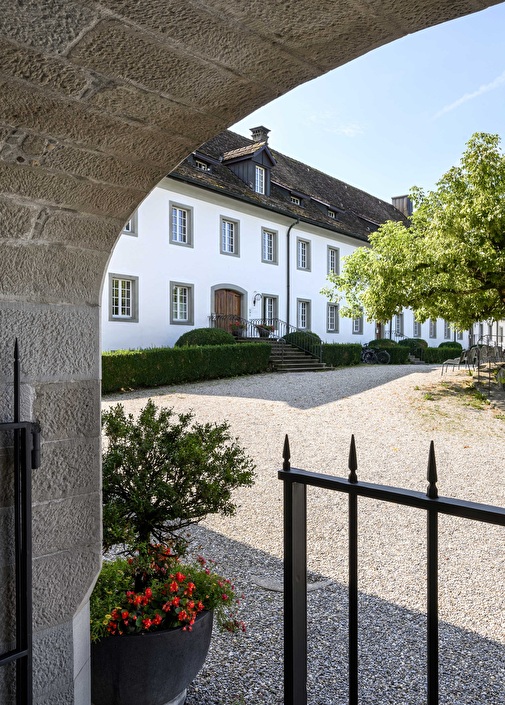 Gemeindehaus Schloss Eingangstor