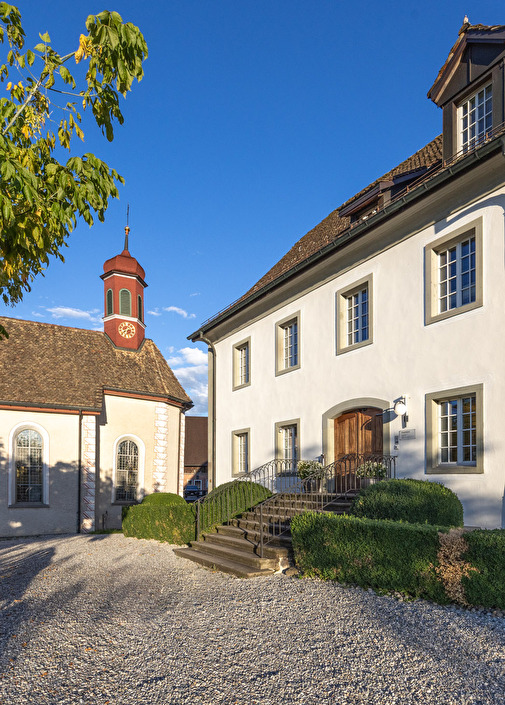 Gmeindehaus Schloss und Kapelle
