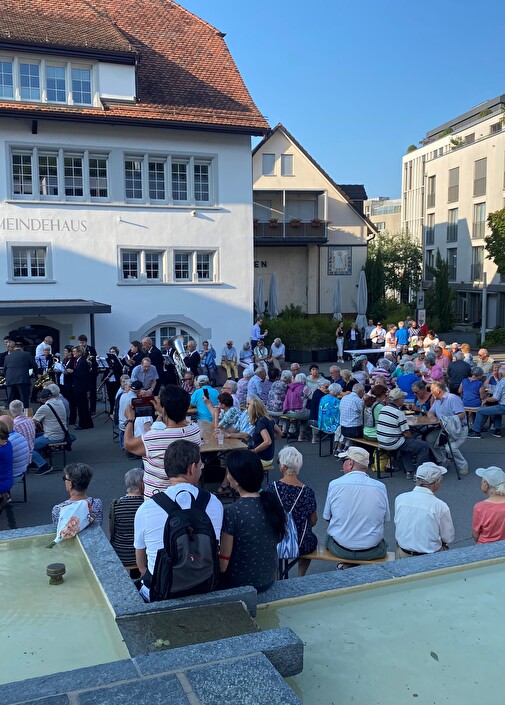 Musik auf dem Pfäffiker Dorfplatz