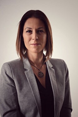 Öznür Üzmez