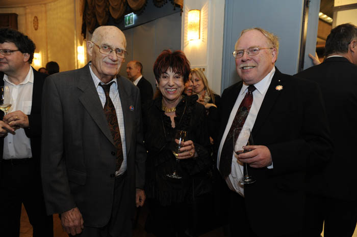 Walther A. Hegglin, alt Stadtpräsident, Verena Indergand, Hansjörg Werder, alt Stadtrat, CVP