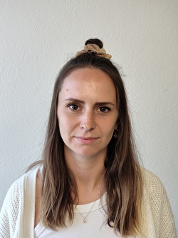 Aline Lauener 