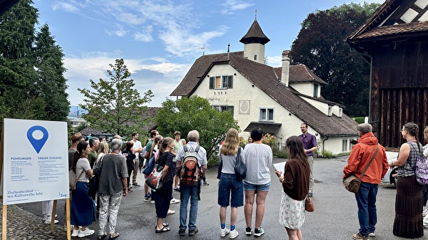 Stadtrat Urs Raschle begrüsste die Teilnehmenden der Führungen persönlich.