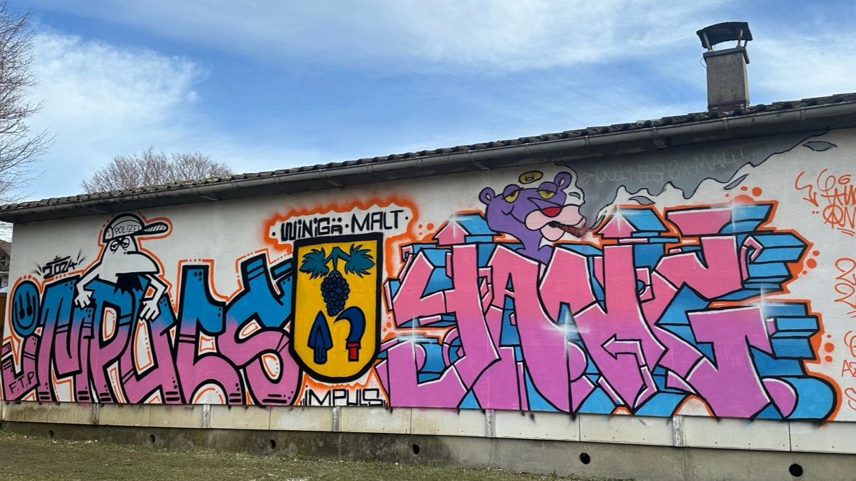 Sprayerwand hinter Jugendraum