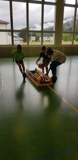 Volleyball und viele andere Spiele organisierte die Volleyballgruppe Welschenrohr-Herbetswil