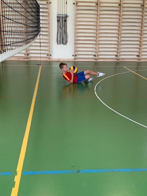 Volleyball und viele andere Spiele organisierte die Volleyballgruppe Welschenrohr-Herbetswil.