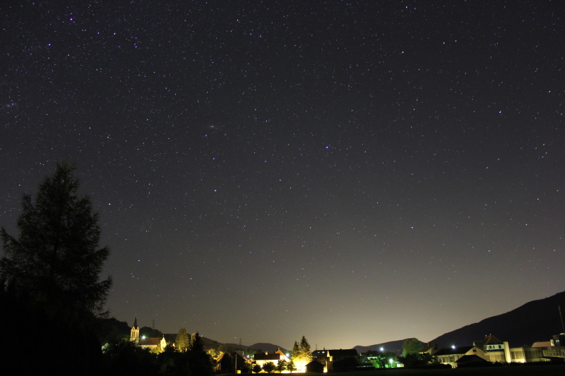 Sternenhimmel_ueber_Herbetswil_2.jpg