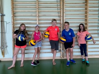 Volleyball und andere Spiele organisierte die Volleyballgruppe Welschenrohr-Herbetswil.