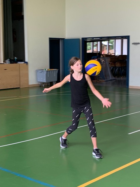Volleyball und viele andere Spiele organisierte die Volleyballgruppe Welschenrohr-Herbetswil.