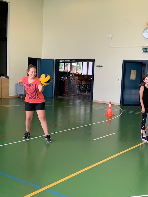 Volleyball und viele andere Spiele organisierte die Volleyballgruppe Welschenrohr-Herbetswil.