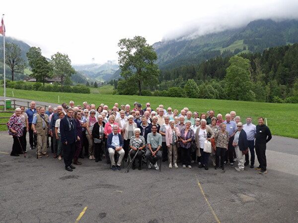 Gruppenbild der Seniorenfahrt 2025