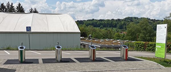 Sammelstelle Parkplatz Sportanlage Weihermatt