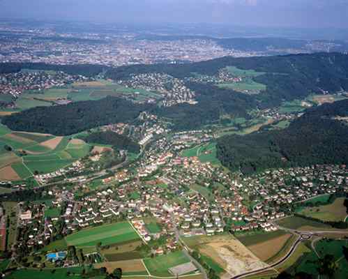 Birmensdorf aus der Vogelperspektive