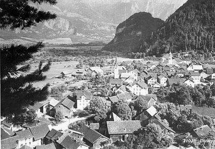 Die "Fenza" in ursprünglicher Form, vor dem Kalkabbau durch die Holcim (Schweiz) AG.
(Aufnahmejahr nicht dokumentiert)