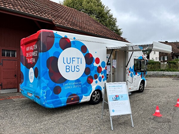 Der Luftibus am Gemeindeplatz 