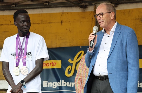Dominic Lobalu und Bruno Dammann