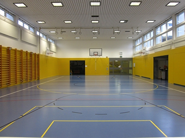 Sporthalle 1 Schulhaus Lätten - Fällanden