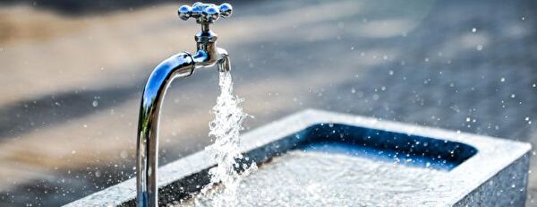 Sommerhitze; Wasser bringt Schutz