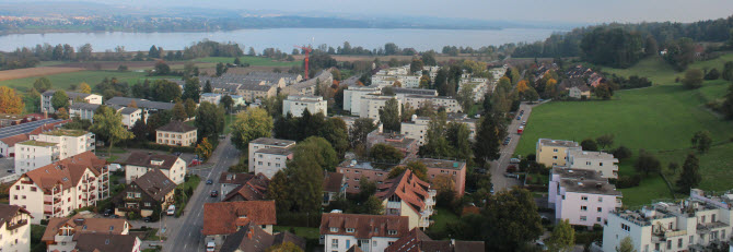 Fällanden Luftaufnahme Richtung Maur