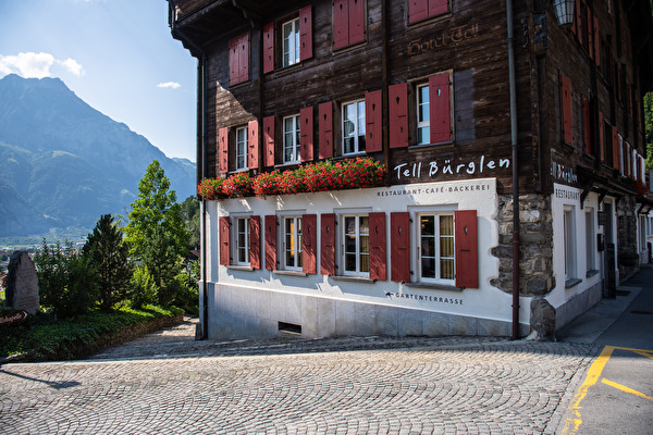 Restaurant Tell