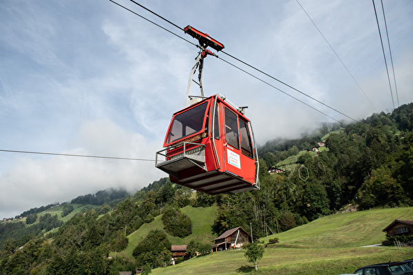 Luftseilbahn Ruogig-Fleschsee