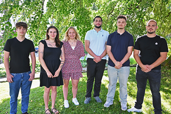 Gruppenfoto Lernende der Gemeinde Thalwil