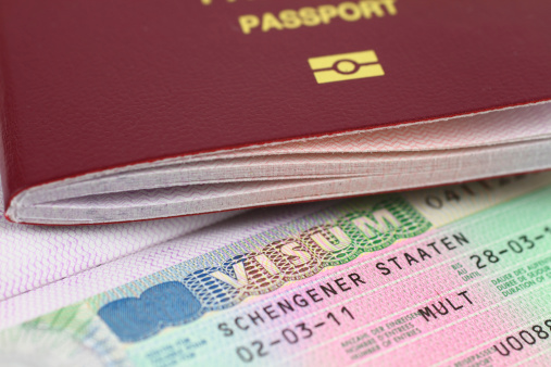 Ausländerausweis/Einreise in die Schweiz