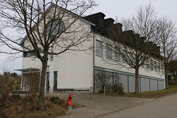 Bild Wegenstetter Schulhaus 1996