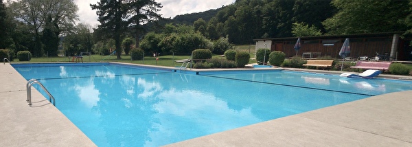 Schwimmbad Villnachern