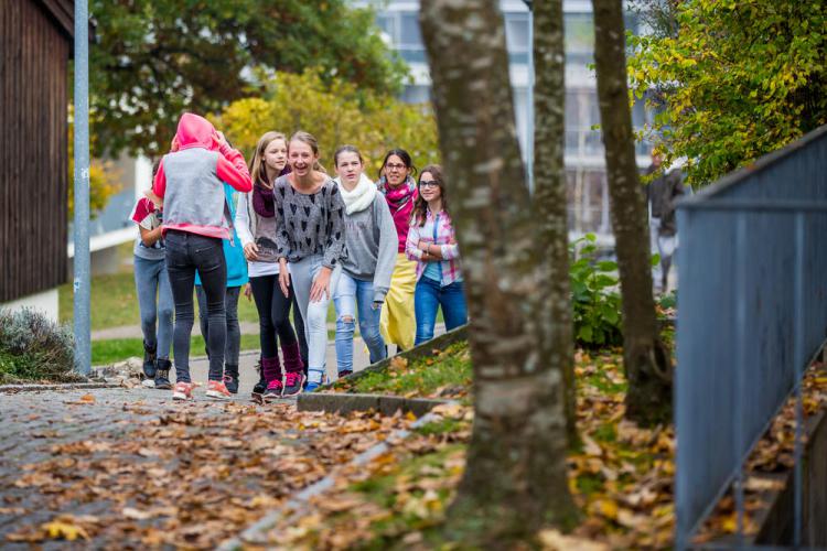 Die Schule Hittnau probte zusammen mit der Feuerwehr Hittnau den Ernstfall