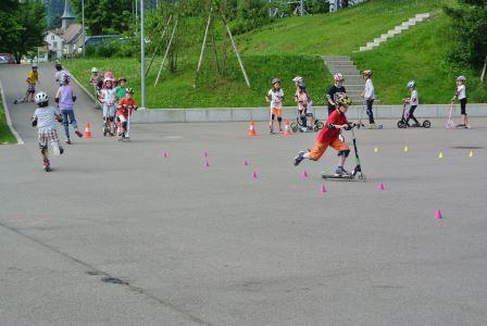 Scooterday 2. und 3. Klassen