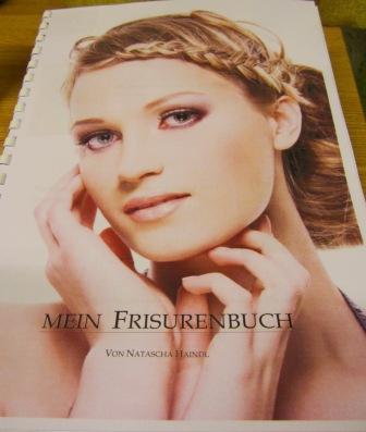 Projektarbeit: Frisurenbuch von Natascha