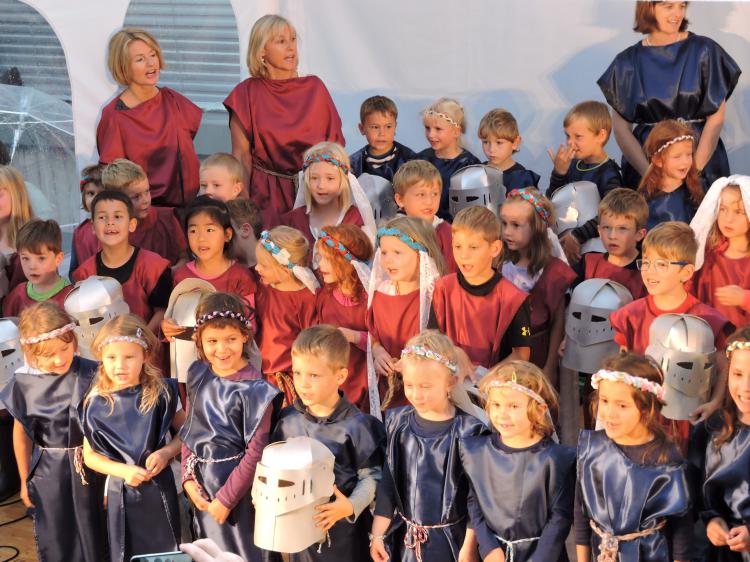 Die Schule feiert "1111 Jahre Hittnau"