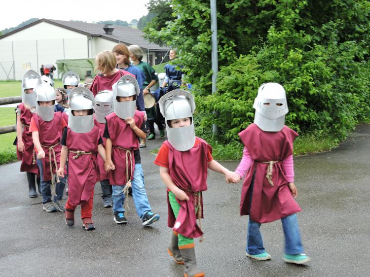 Die Schule feiert "1111 Jahre Hittnau"