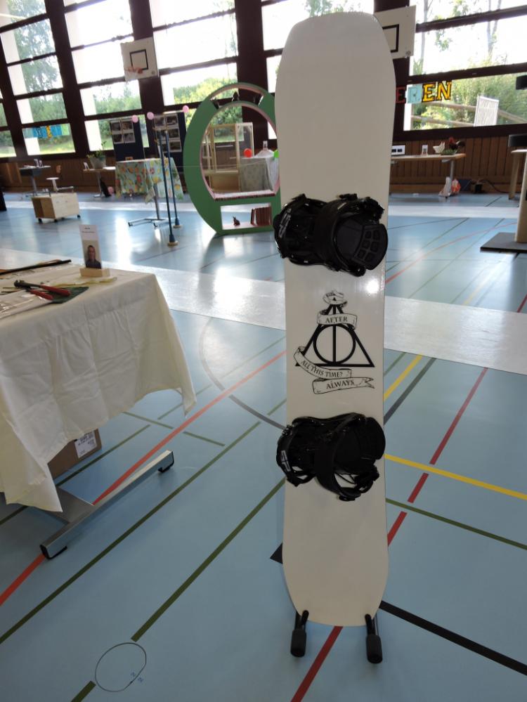 Snowboard von Alina Kalt