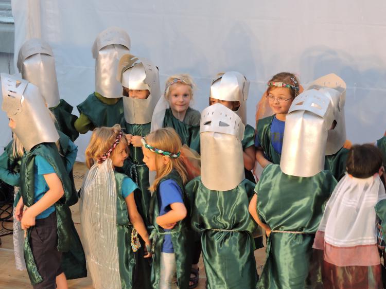 Die Schule feiert "1111 Jahre Hittnau"