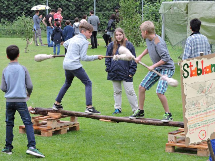 Die Schule feiert "1111 Jahre Hittnau"