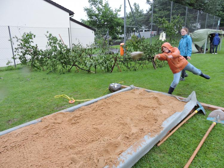 Die Schule feiert "1111 Jahre Hittnau"