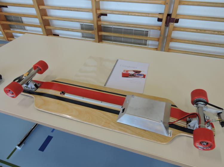 Longboard mit Elektromotor von Jeremy Witmer