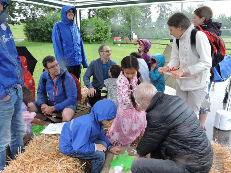 Die Schule feiert "1111 Jahre Hittnau"