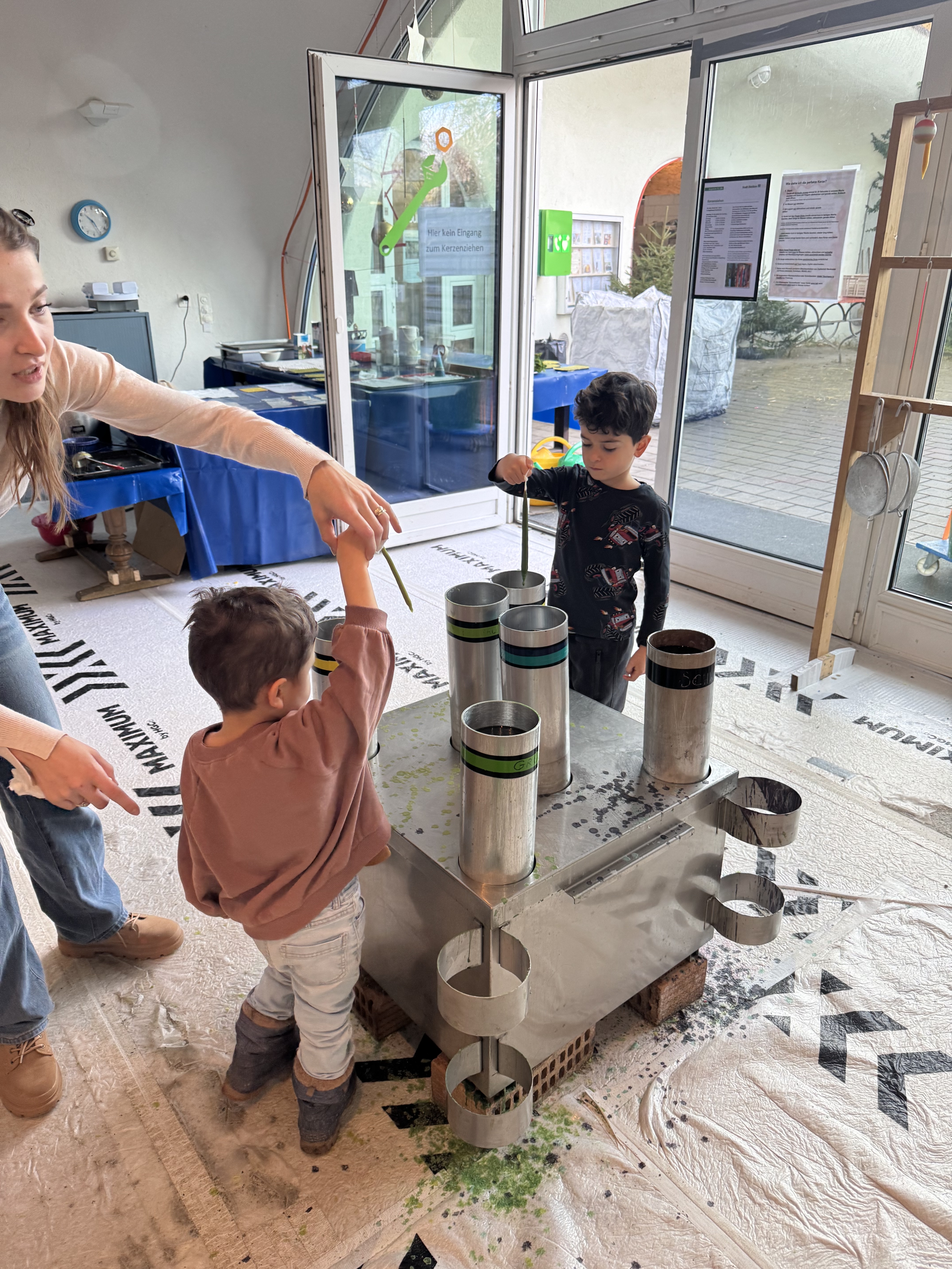 Kerzenziehen - Kindergarten Staffelacker 1
