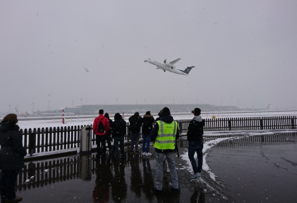 Exkursion zum Flughafen Zürich